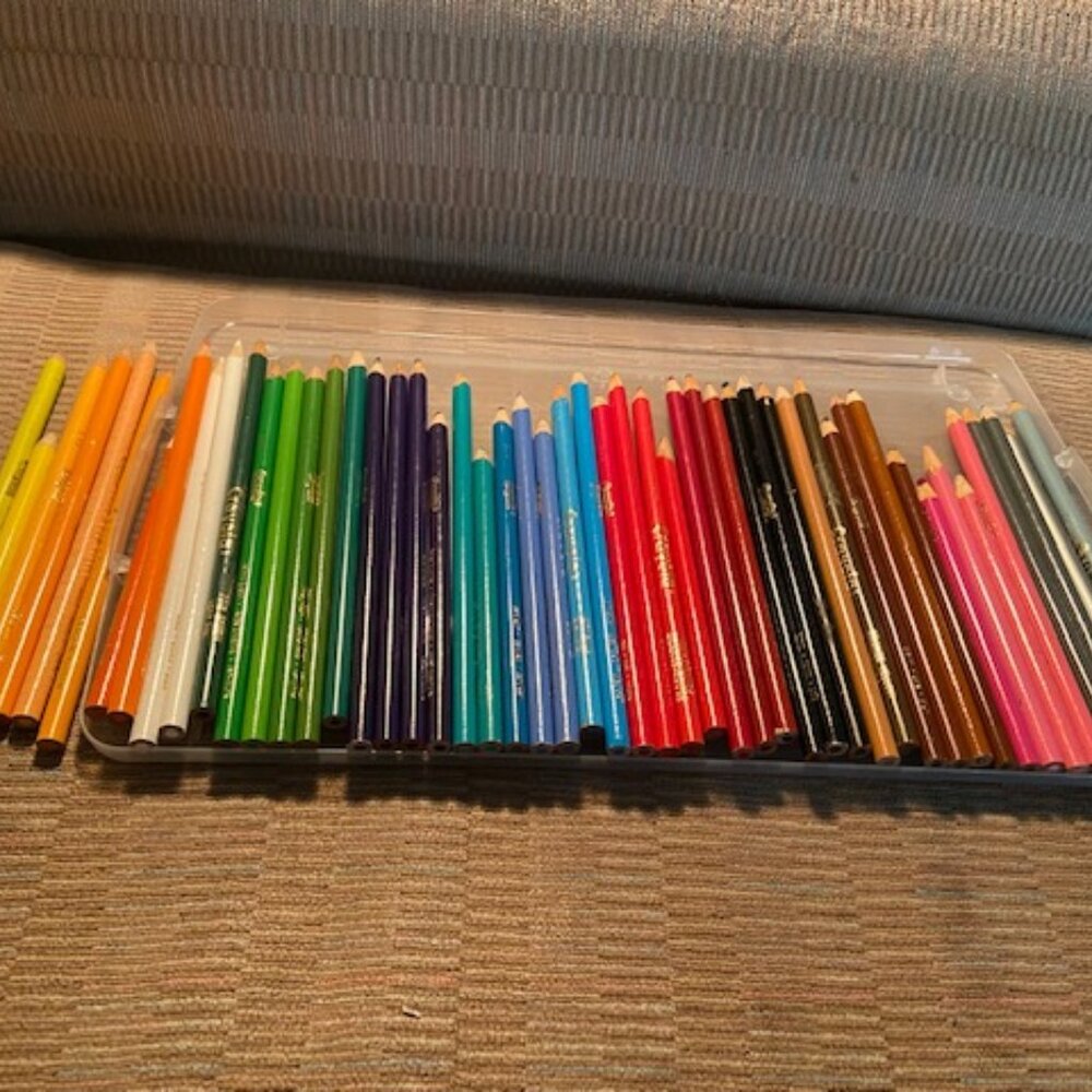 2/$25 Crayola Coloured Pencil Crayons